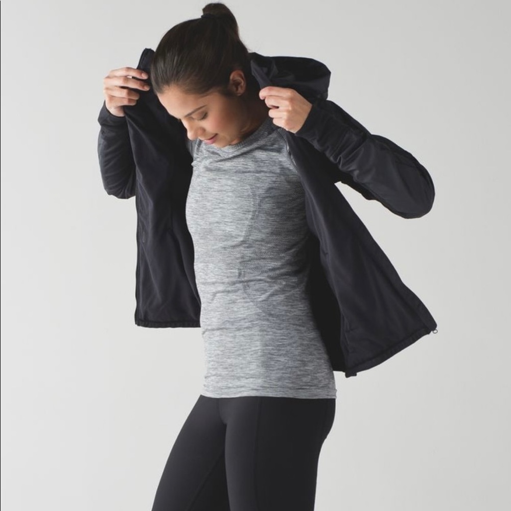 lululemon Rush Hour Jacket Size 6 Black - Picture 3 of 11